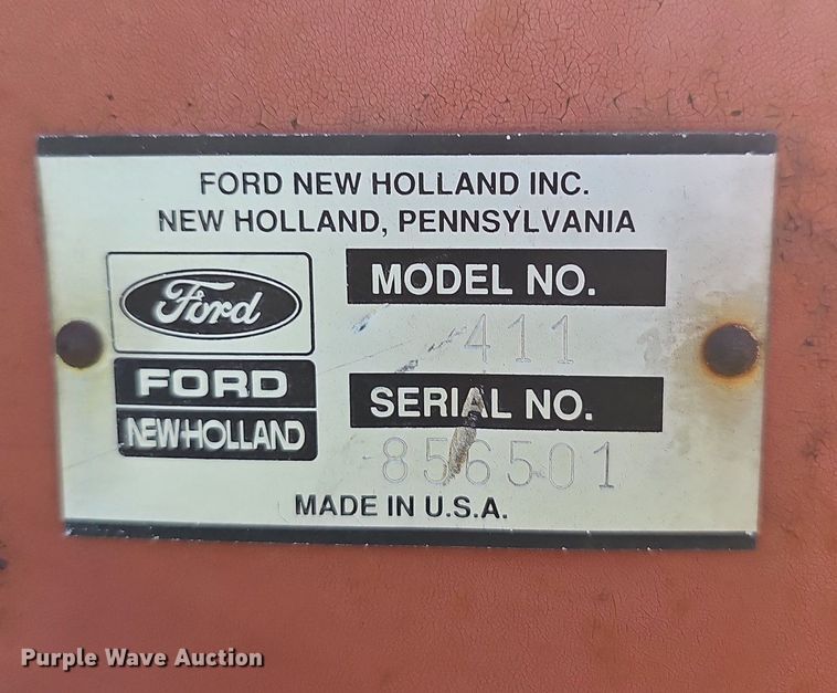 image for item NT9768 1991 New Holland 411 Discbine  swather / windrower