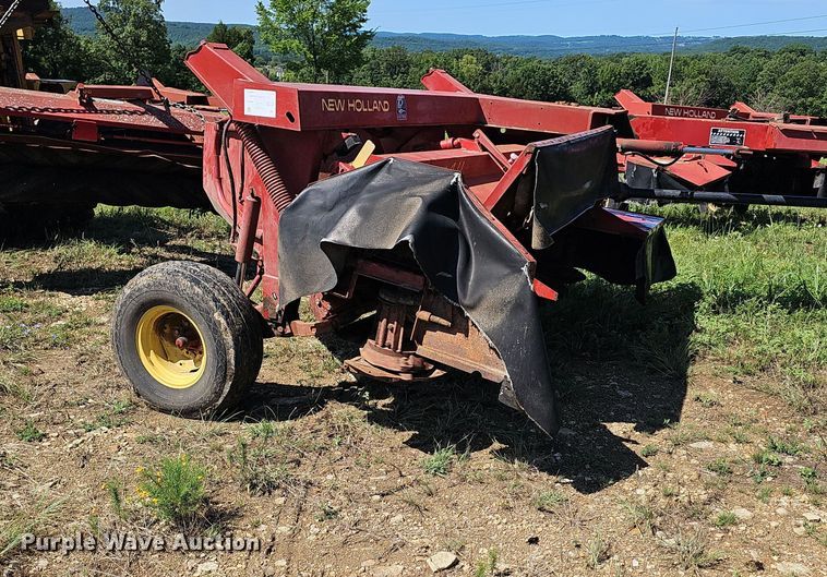 image for item NT9769 1991 New Holland 411 Discbine  swather / windrower