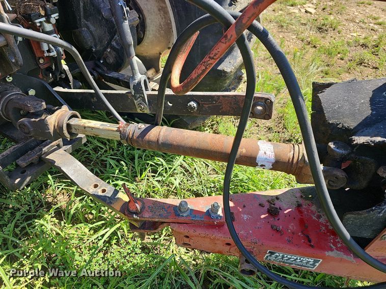 image for item NT9769 1991 New Holland 411 Discbine  swather / windrower