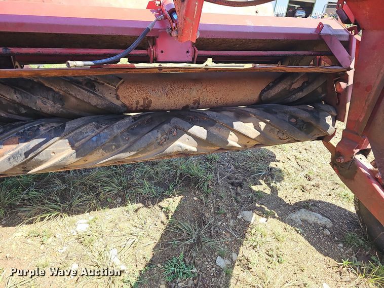 image for item NT9769 1991 New Holland 411 Discbine  swather / windrower