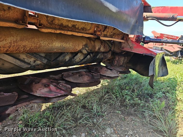 image for item NT9769 1991 New Holland 411 Discbine  swather / windrower