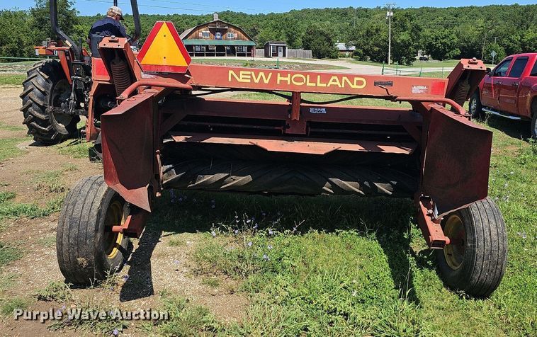 image for item NT9770 1991 New Holland 411 Discbine  swather / windrower