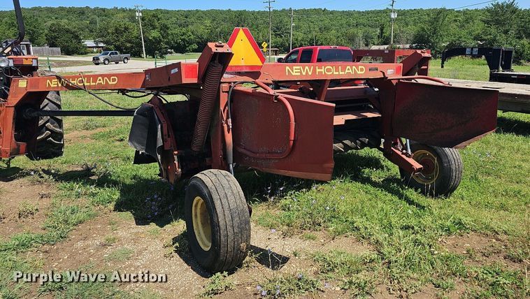 image for item NT9770 1991 New Holland 411 Discbine  swather / windrower
