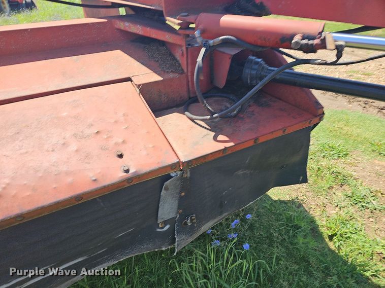 image for item NT9770 1991 New Holland 411 Discbine  swather / windrower