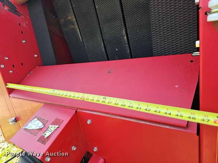 image for item NT9771 2012 Massey Ferguson 2846  round baler