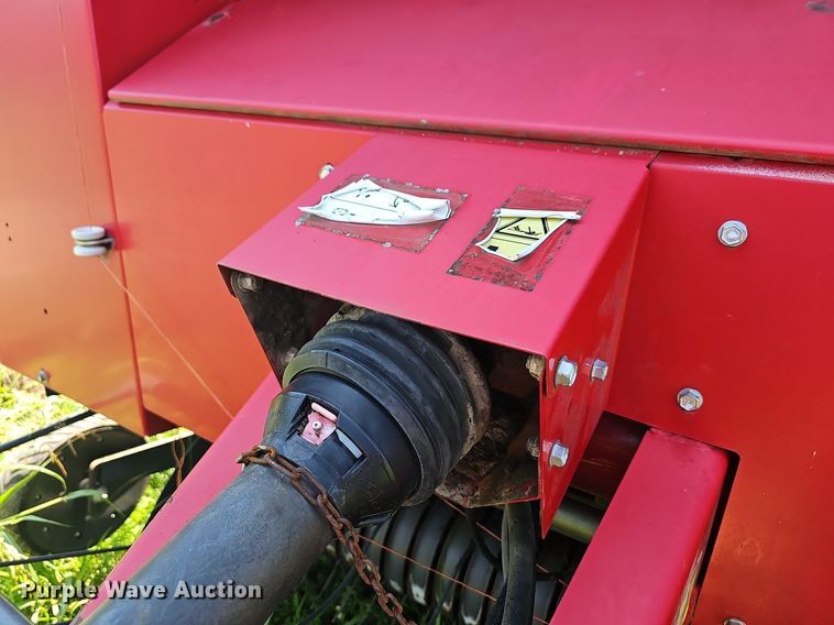 image for item NT9771 2012 Massey Ferguson 2846  round baler