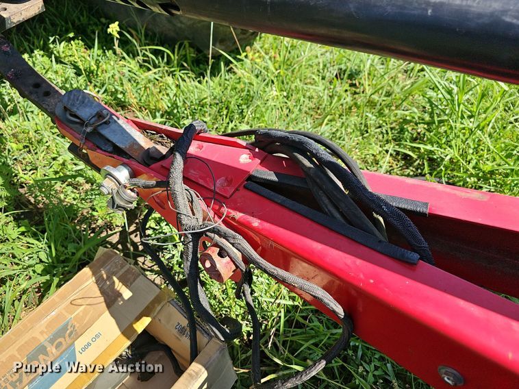 image for item NT9771 2012 Massey Ferguson 2846  round baler