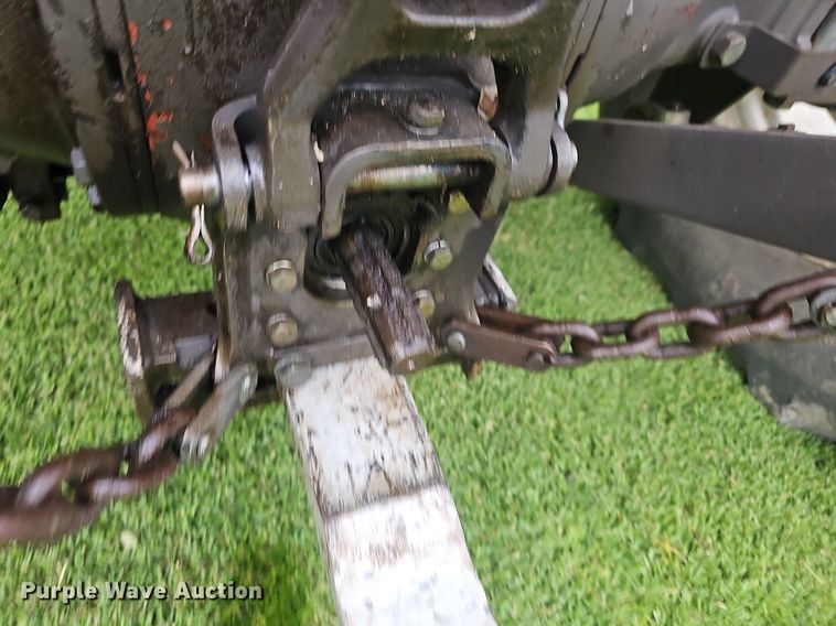 image for item NT9795 1994 Massey Ferguson 390  MFWD tractor