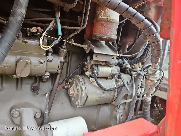 image for item NT9795 1994 Massey Ferguson 390  MFWD tractor