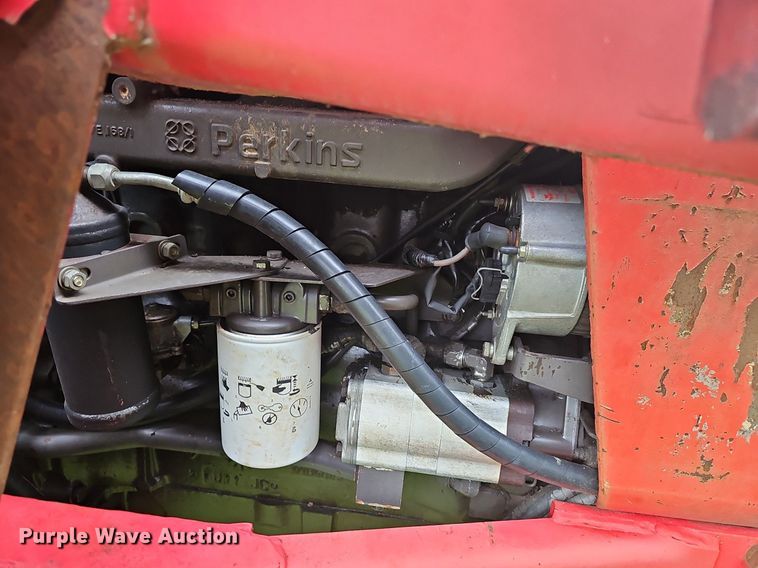 image for item NT9795 1994 Massey Ferguson 390  MFWD tractor