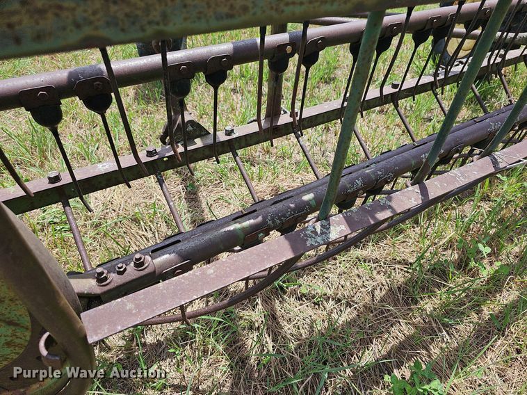 image for item NU9017 John Deere 896A  hay rake