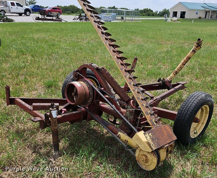 image for item NU9018 New Holland 455  sickle mower
