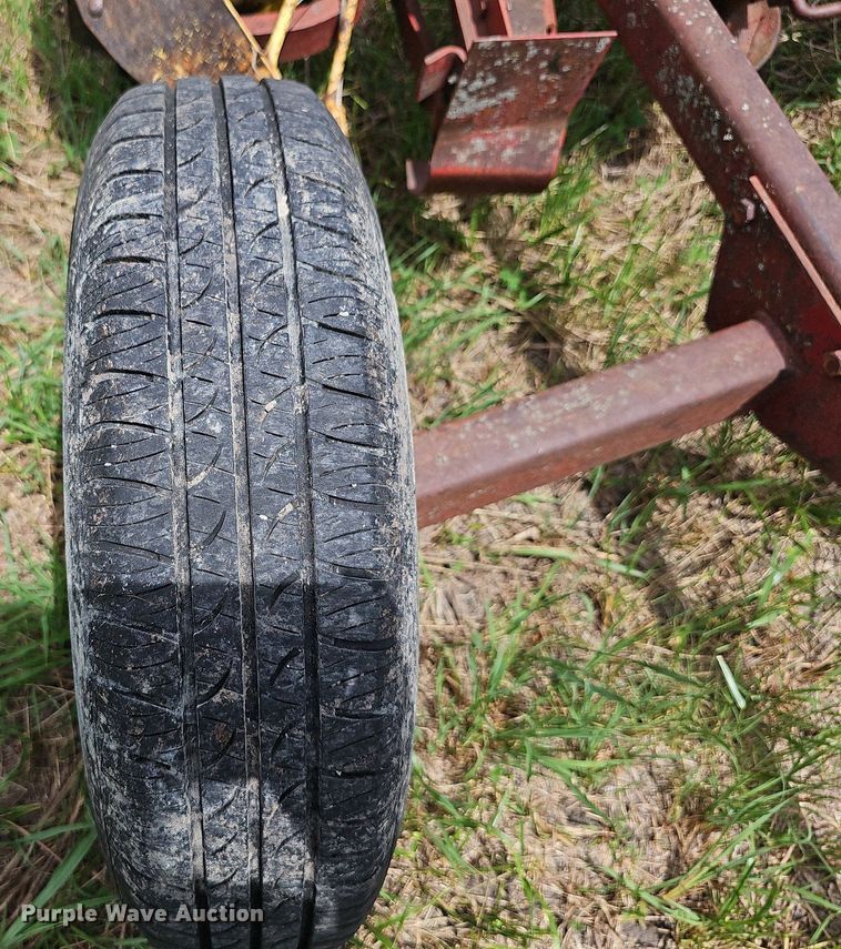 image for item NU9018 New Holland 455  sickle mower