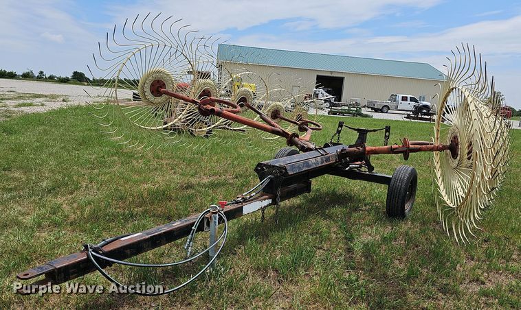 image for item NU9019 Kelderman  hay rake