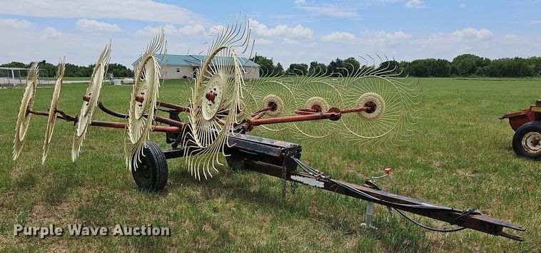 image for item NU9019 Kelderman  hay rake