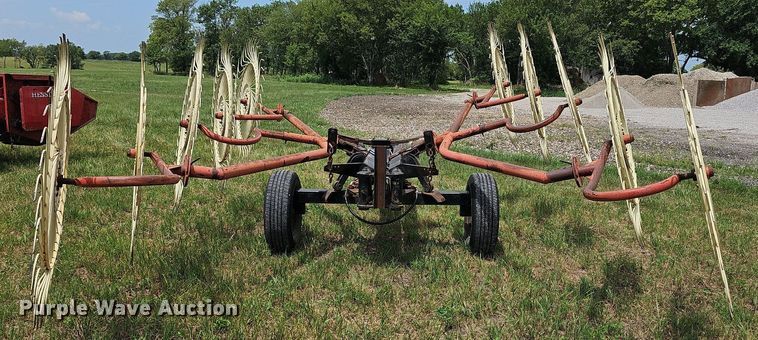 image for item NU9019 Kelderman  hay rake