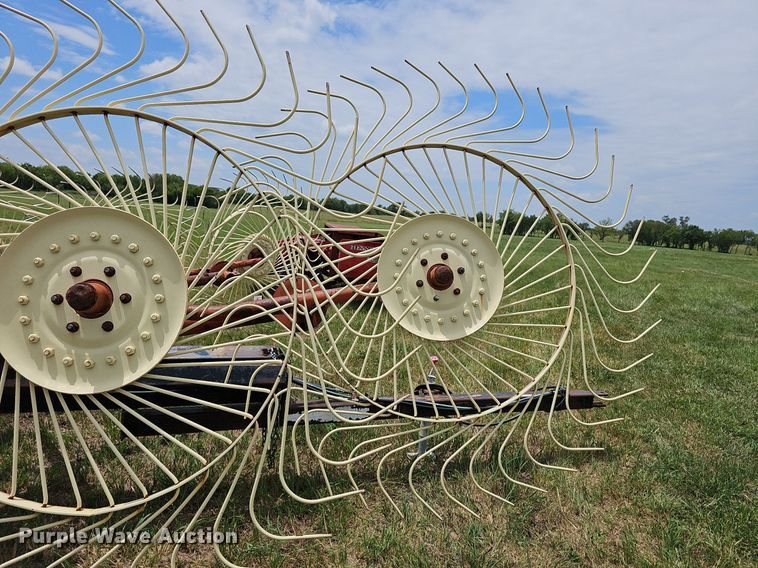 image for item NU9019 Kelderman  hay rake