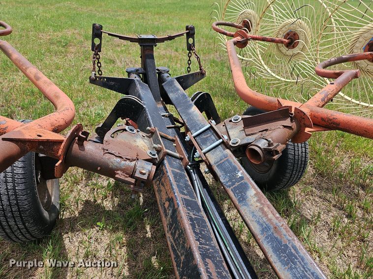 image for item NU9019 Kelderman  hay rake