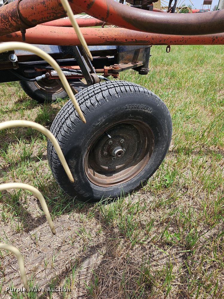 image for item NU9019 Kelderman  hay rake