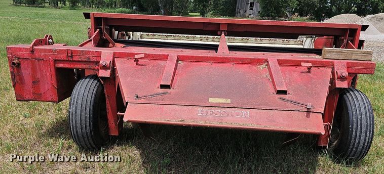 image for item NU9020 Hesston 1091  windrower