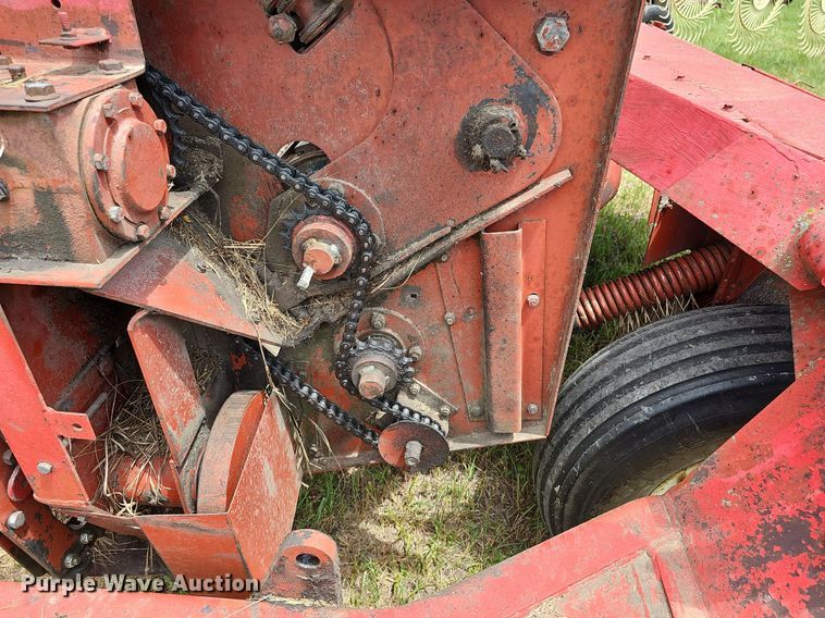 image for item NU9020 Hesston 1091  windrower