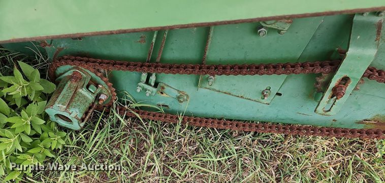 image for item NU9066 John Deere 653A  all-crop head