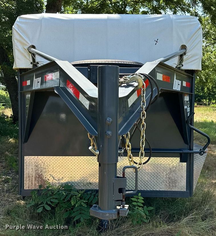 image for item OC9034 2019 BCI  livestock trailer