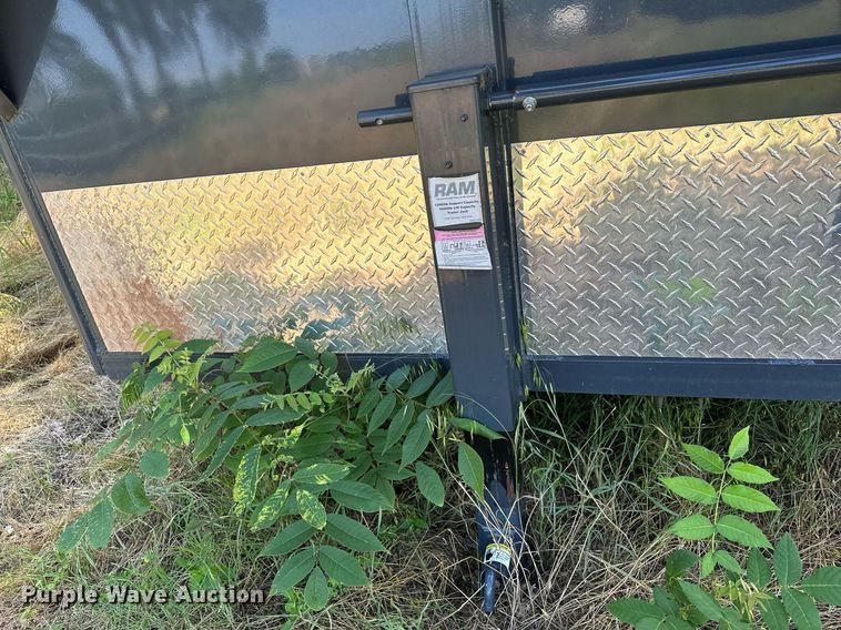 image for item OC9034 2019 BCI  livestock trailer