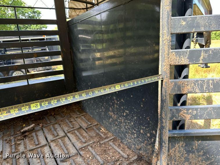 image for item OC9034 2019 BCI  livestock trailer