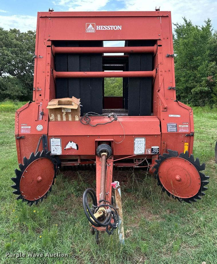image for item OC9125 Hesston 565T  round baler