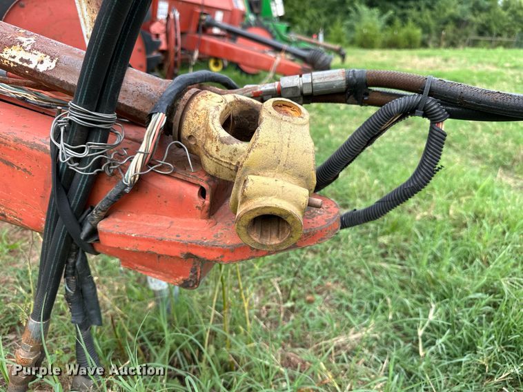 image for item OC9125 Hesston 565T  round baler