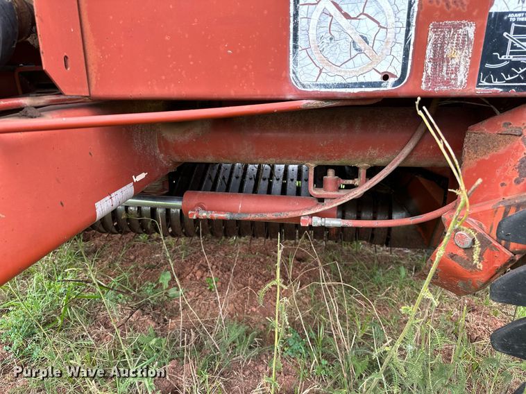 image for item OC9125 Hesston 565T  round baler