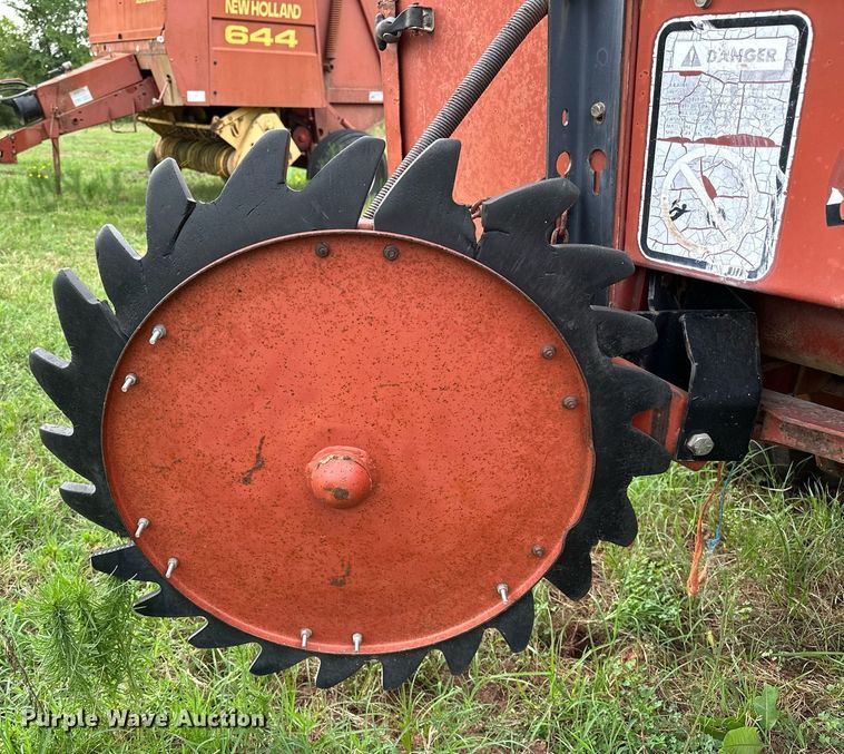 image for item OC9125 Hesston 565T  round baler