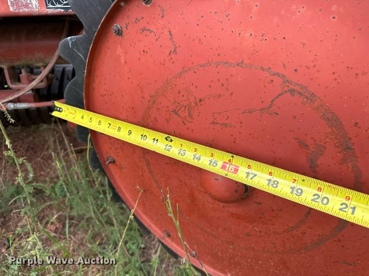 image for item OC9125 Hesston 565T  round baler