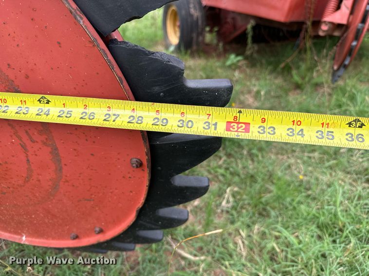 image for item OC9125 Hesston 565T  round baler