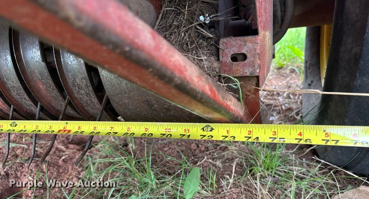 image for item OC9125 Hesston 565T  round baler