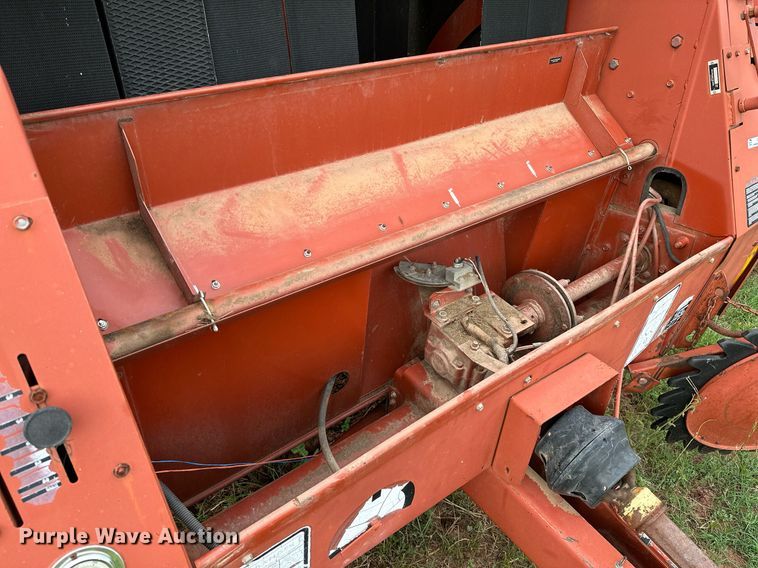 image for item OC9125 Hesston 565T  round baler