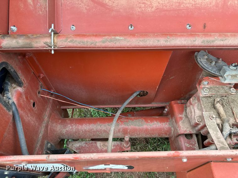 image for item OC9125 Hesston 565T  round baler