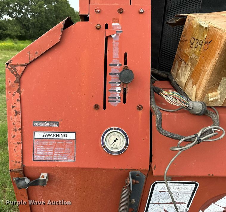 image for item OC9125 Hesston 565T  round baler