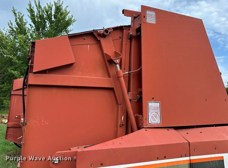 image for item OC9125 Hesston 565T  round baler