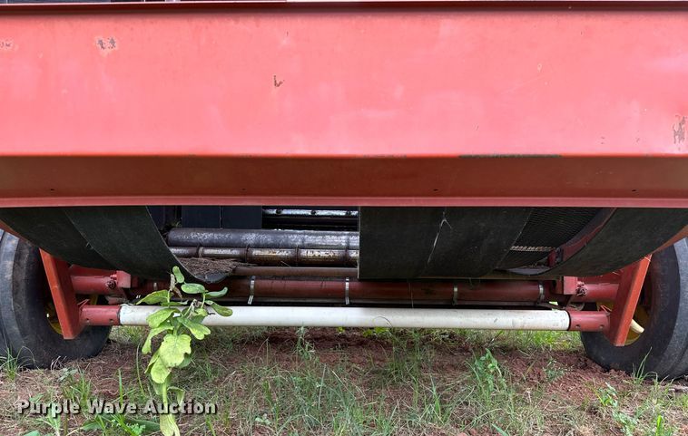 image for item OC9125 Hesston 565T  round baler