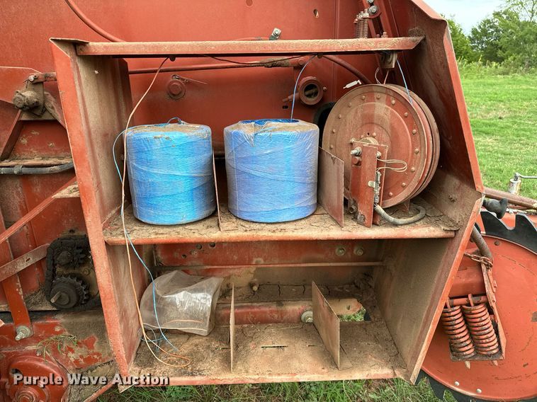 image for item OC9125 Hesston 565T  round baler