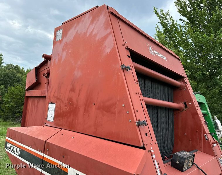 image for item OC9126 Hesston 565T  round baler