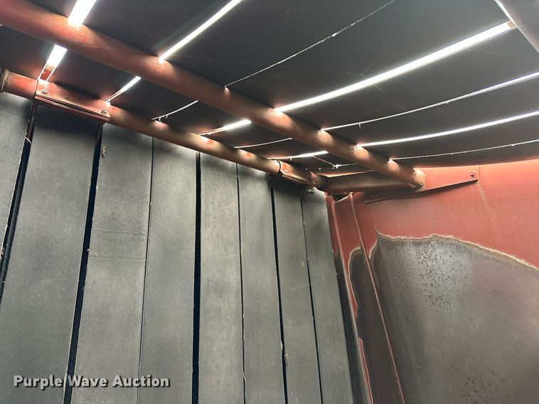 image for item OC9126 Hesston 565T  round baler