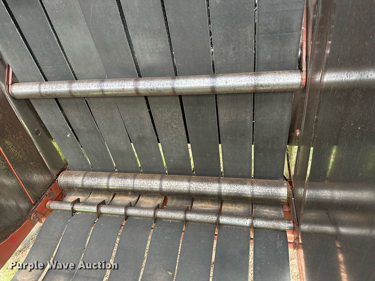 image for item OC9126 Hesston 565T  round baler