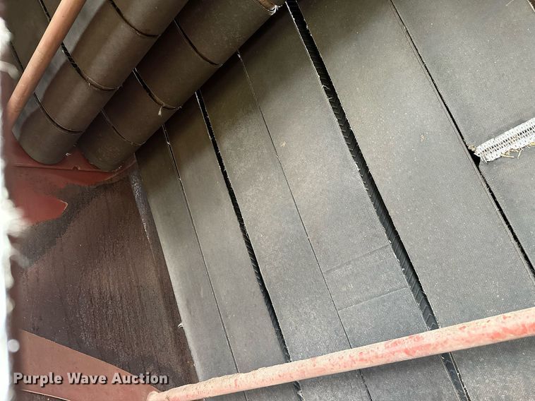 image for item OC9126 Hesston 565T  round baler