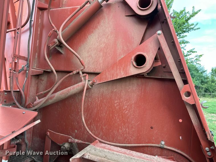 image for item OC9126 Hesston 565T  round baler