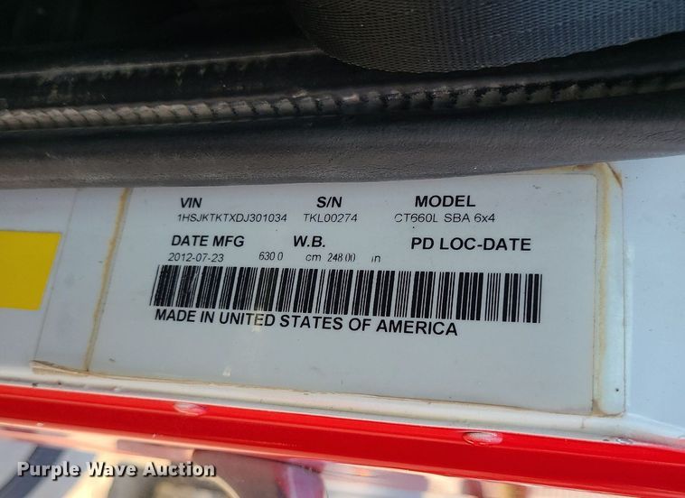 image for item BR9779 2013 Caterpillar CT660  semi truck