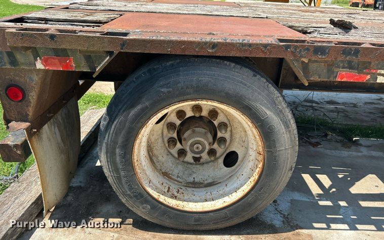 image for item DI7923 2000 Kalyn Siebert KDP80  drop deck trailer