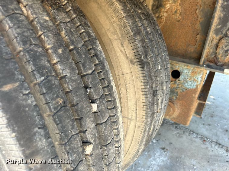 image for item DI7923 2000 Kalyn Siebert KDP80  drop deck trailer